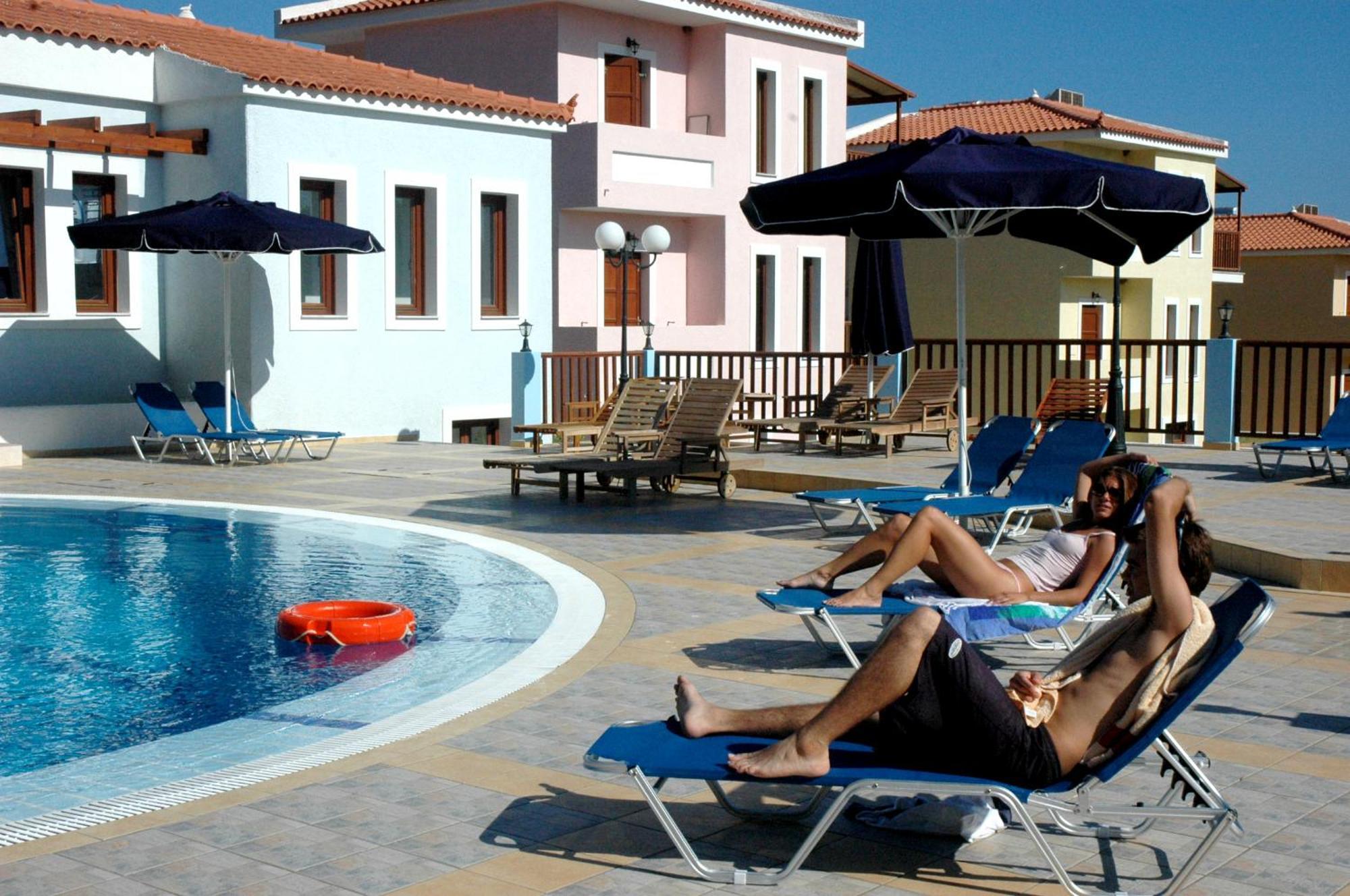 Kyma Hotel Marathokampos Bagian luar foto