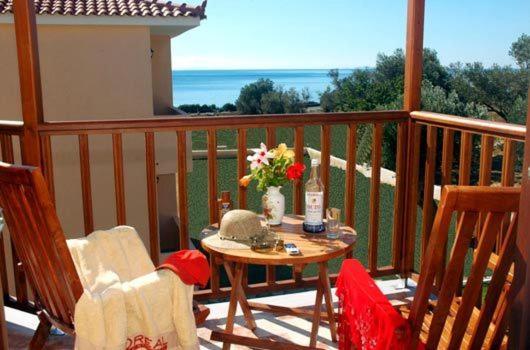 Kyma Hotel Marathokampos Bagian luar foto